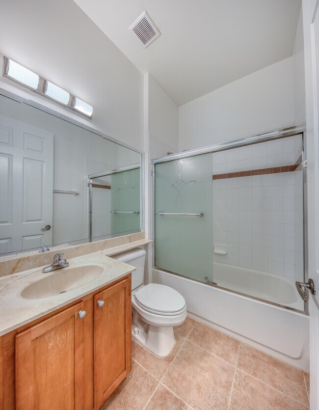 Building Photo - 139 2 Pine Dr
