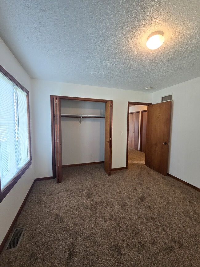 Building Photo - 10451 SE 214th St
