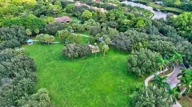 Building Photo - 4801 N Wickham Cir