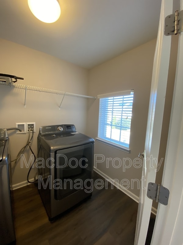 Building Photo - 6056 Greenspring Road