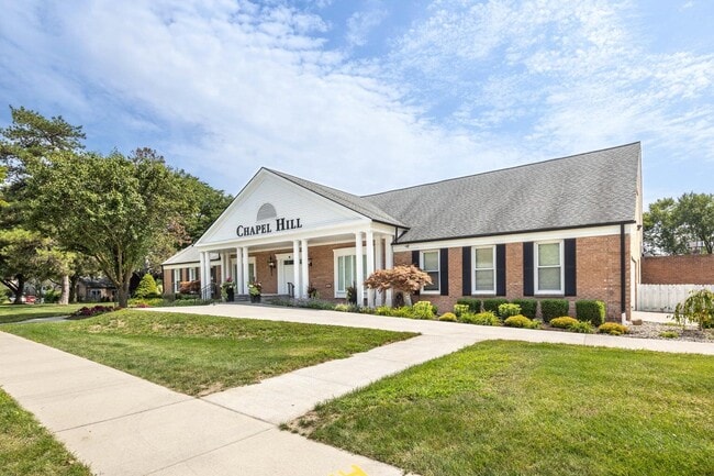 Building Photo - 3008 Bolgos Cir