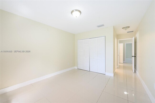 Building Photo - 4477 NW 23rd Ave