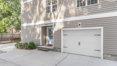 Building Photo - A First-Time Rental Available 09-15-25! 3 ...