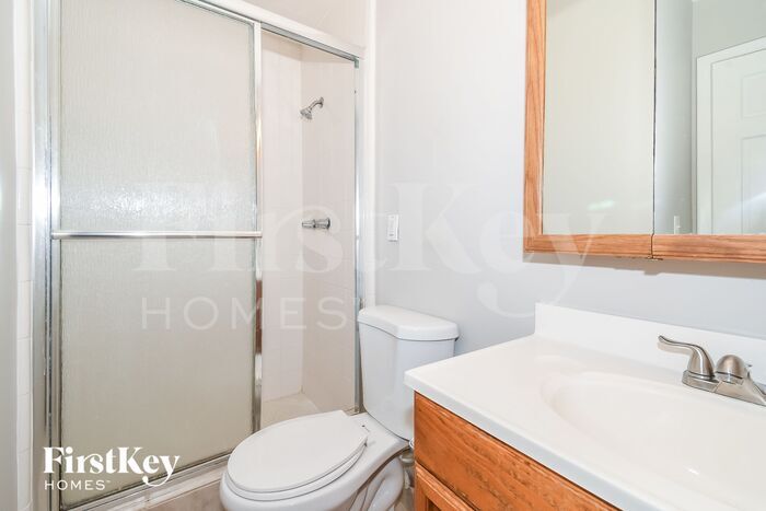 Building Photo - 8017 Santillo Dr