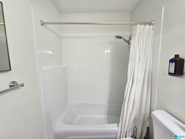 Building Photo - 3449 Sandner Ct