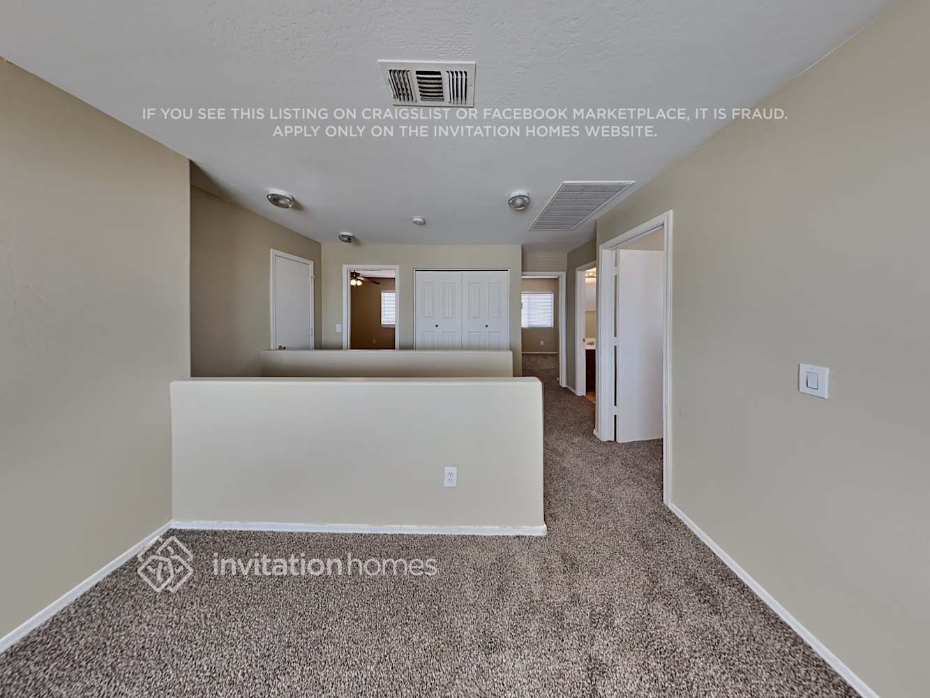 Building Photo - 12112 W Dahlia Dr