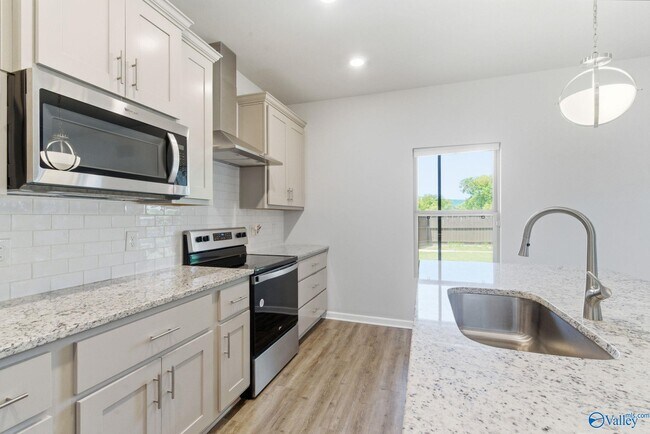 Building Photo - 135 Varina Dr