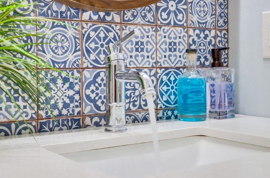 Building Photo - 3856 Loma Alta Dr