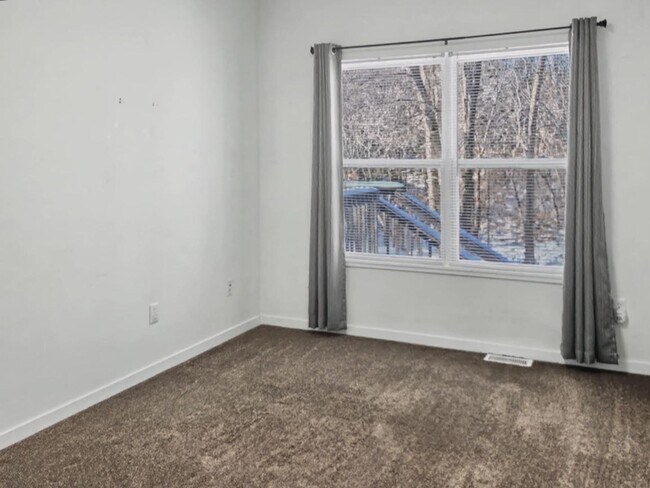 Building Photo - 6156-6158 Fairgrove St