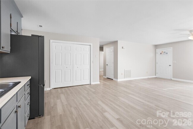 Building Photo - 2346 Buffalo Shoals Rd