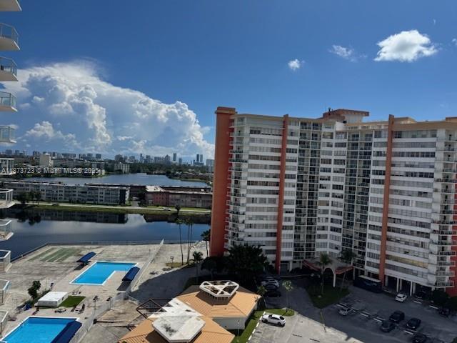 Building Photo - 1301 NE Miami Gardens Dr