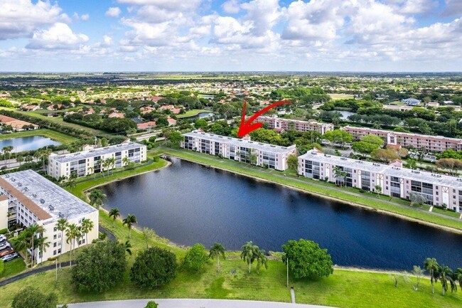 Building Photo - 7340 Amberly Ln