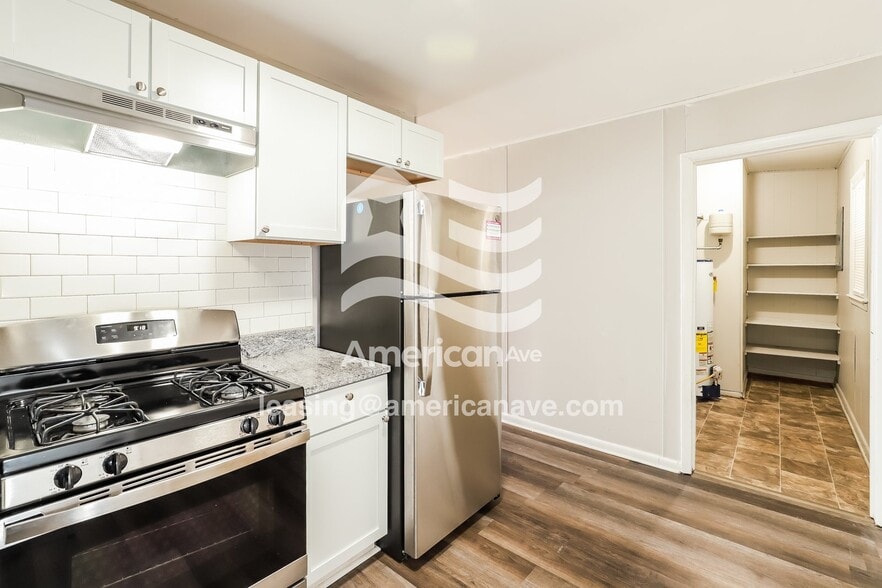 Building Photo - 3012 N 34th St