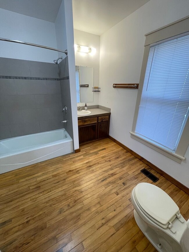 Building Photo - New Appliances + HUGE Fenced Backyard