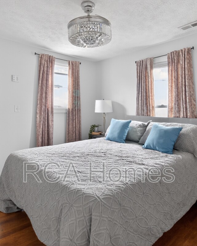 Building Photo - 1425 S East St