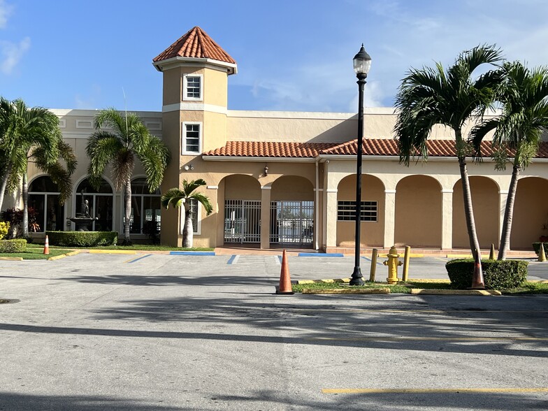 Building Photo - 1155 NW 124th Pl