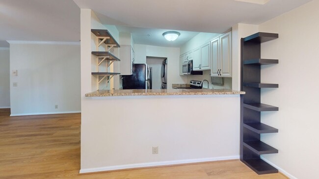 Building Photo - 10823 Hampton Mill Terrace