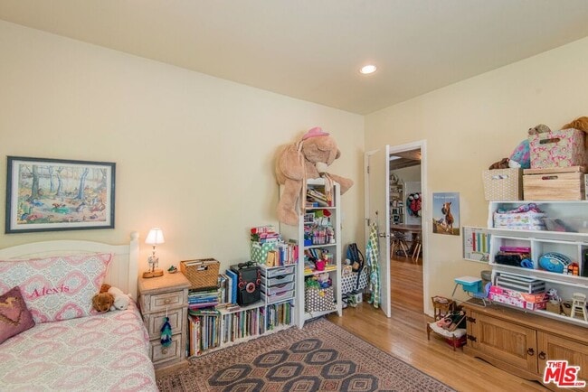 Building Photo - 1342 Miller Dr