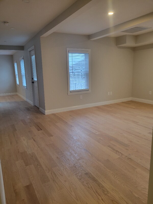 Building Photo - 15 Hadley Pl