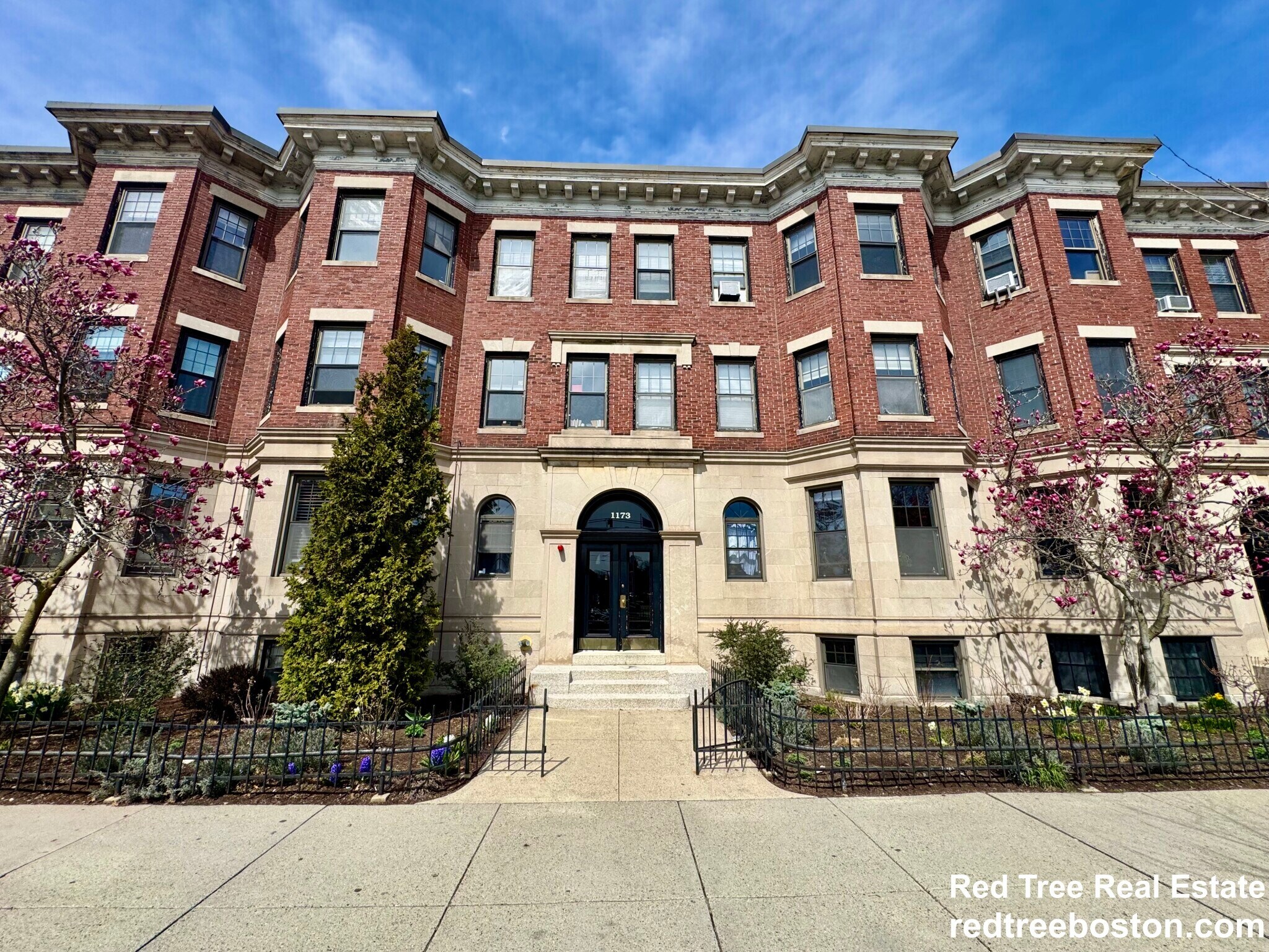 Building Photo - 1173 Commonwealth Ave