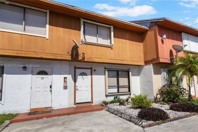 Building Photo - 8360 NW 8th St