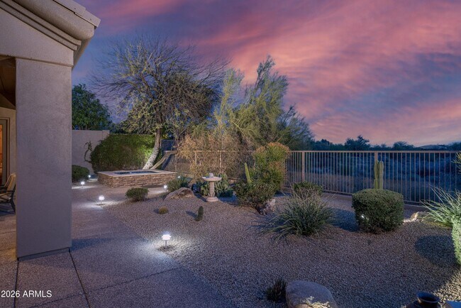 Building Photo - 6183 E Evening Glow Dr
