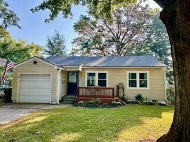 Building Photo - 316 N 33rd St