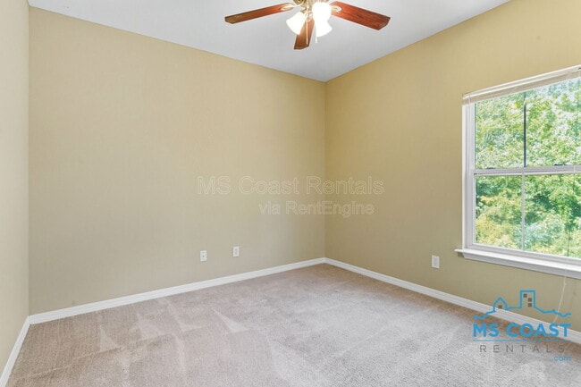 Building Photo - 127 Earle Taylor Ln