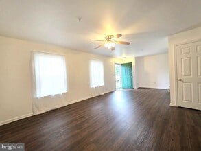 Building Photo - 1011 Granite Ct