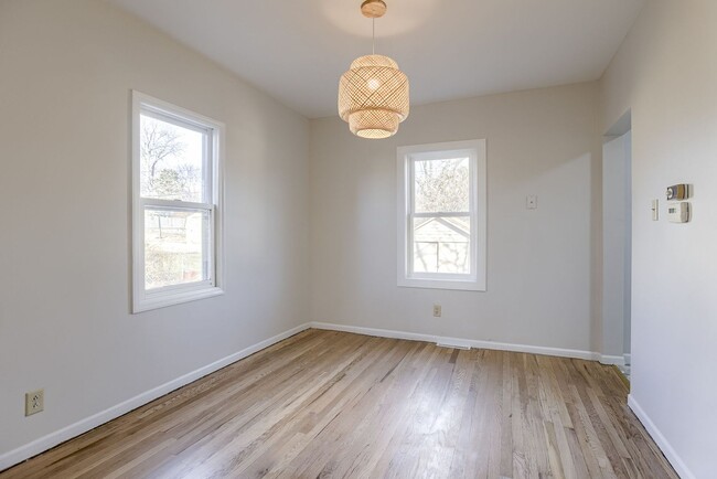 Building Photo - Ralston Rental Home Available