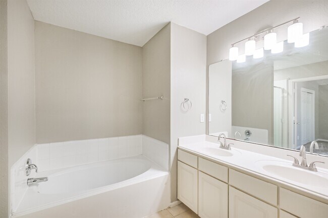 Building Photo - 5626 Calm Ct
