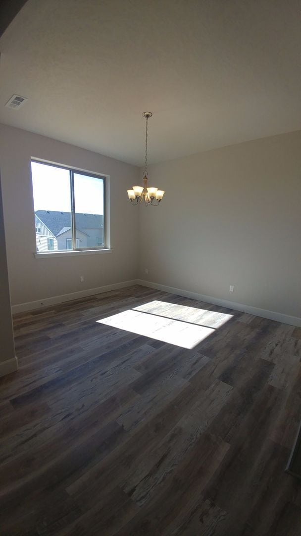 Building Photo - Modern 3 Bed, 2 Bath Pro-Made Rambler in R...