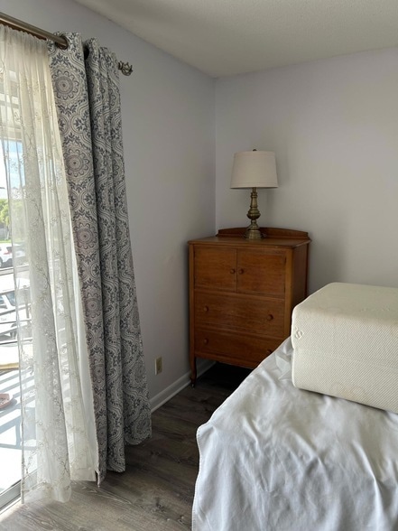 Building Photo - 138 Dorchester H