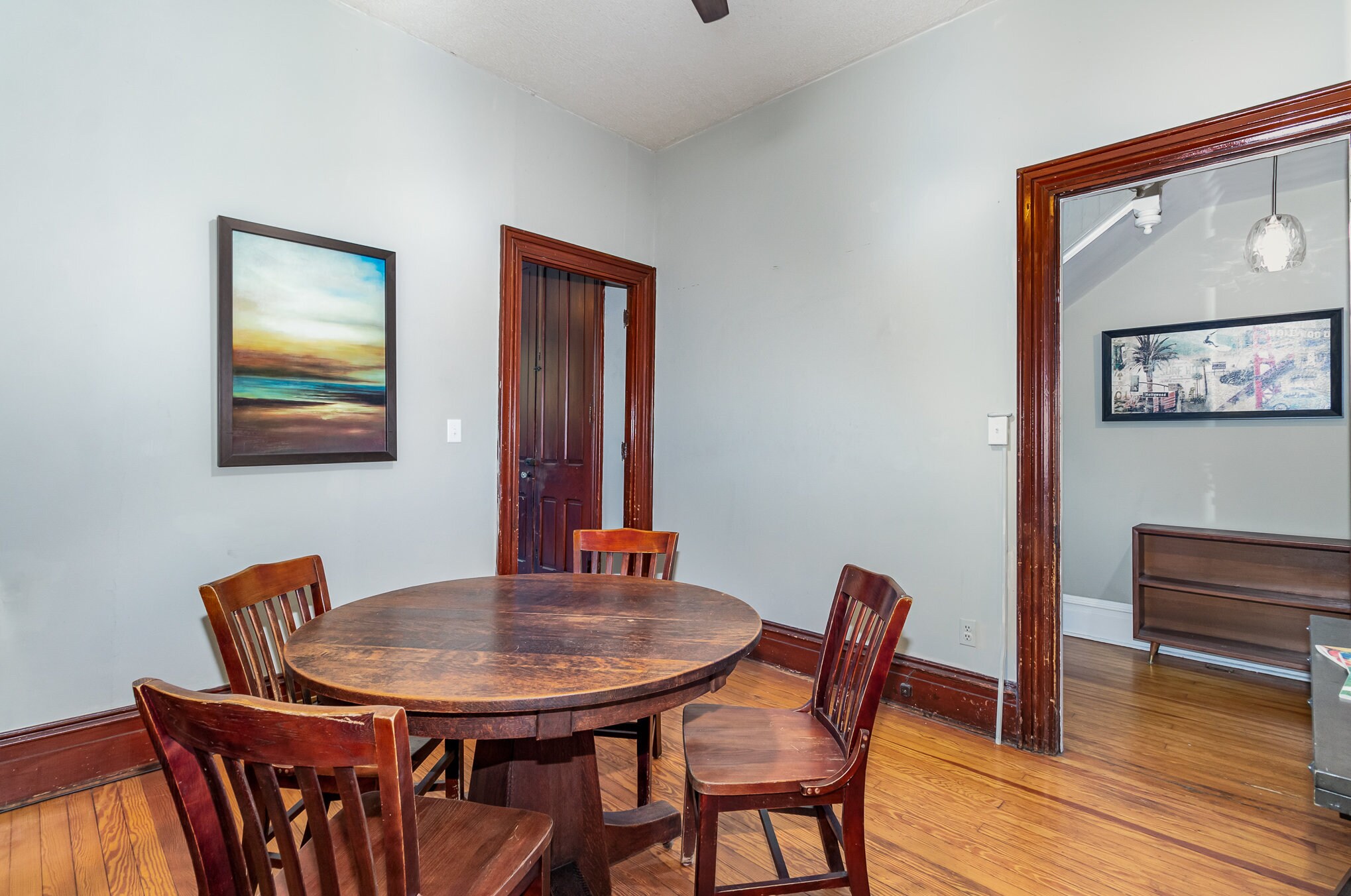 Building Photo - 1005 N 2nd St