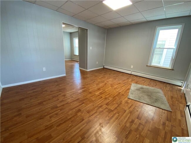 Building Photo - 3 bedroom beauty in Palmerton for rent