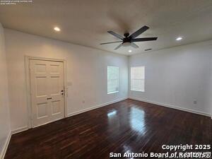 Building Photo - 809 Elmwood Dr