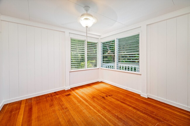 Building Photo - 330 Lapa Pl