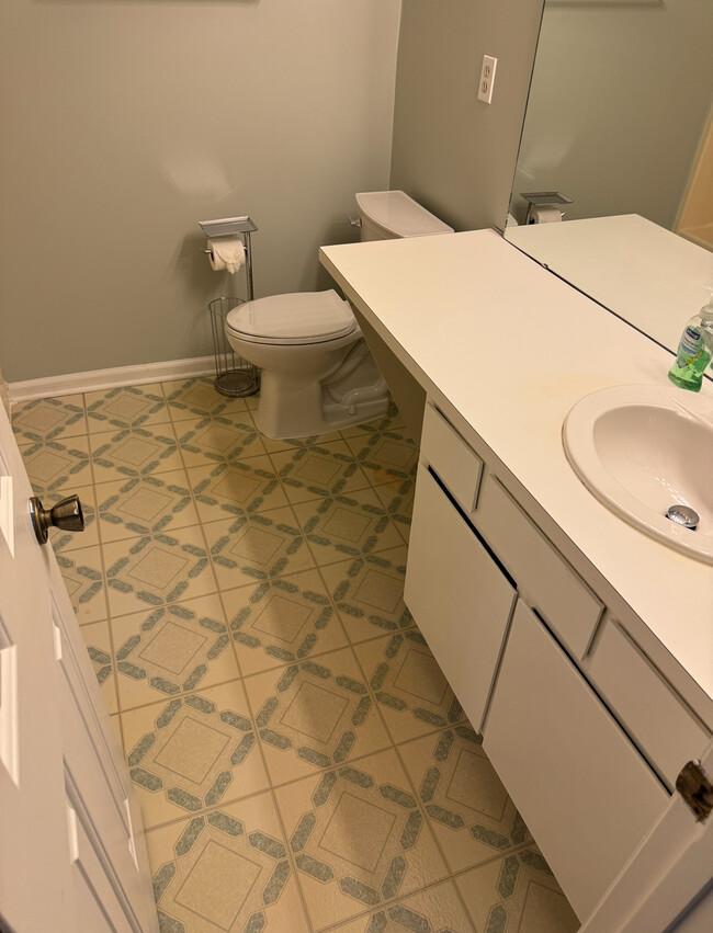 Building Photo - 1761 Hunters Trail