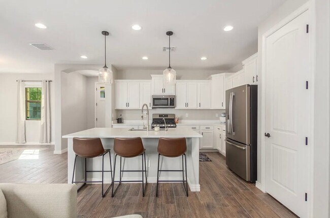 Building Photo - Welcome to your next home at Cooley Station!