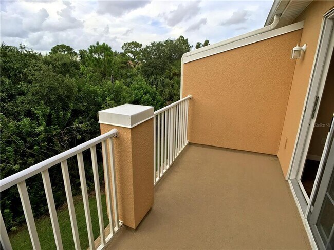Building Photo - 8709 Spruce Hills Ct