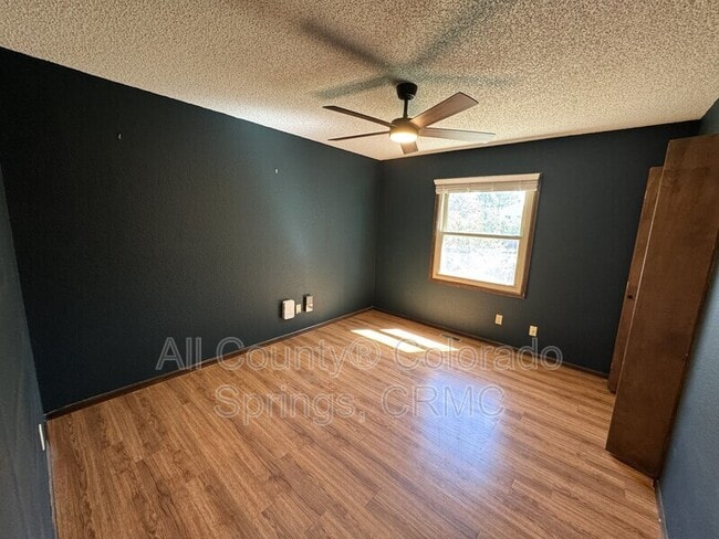 Building Photo - 4055 Thundercloud Dr