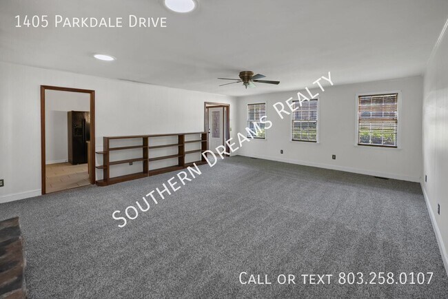 Building Photo - 1405 Parkdale Dr