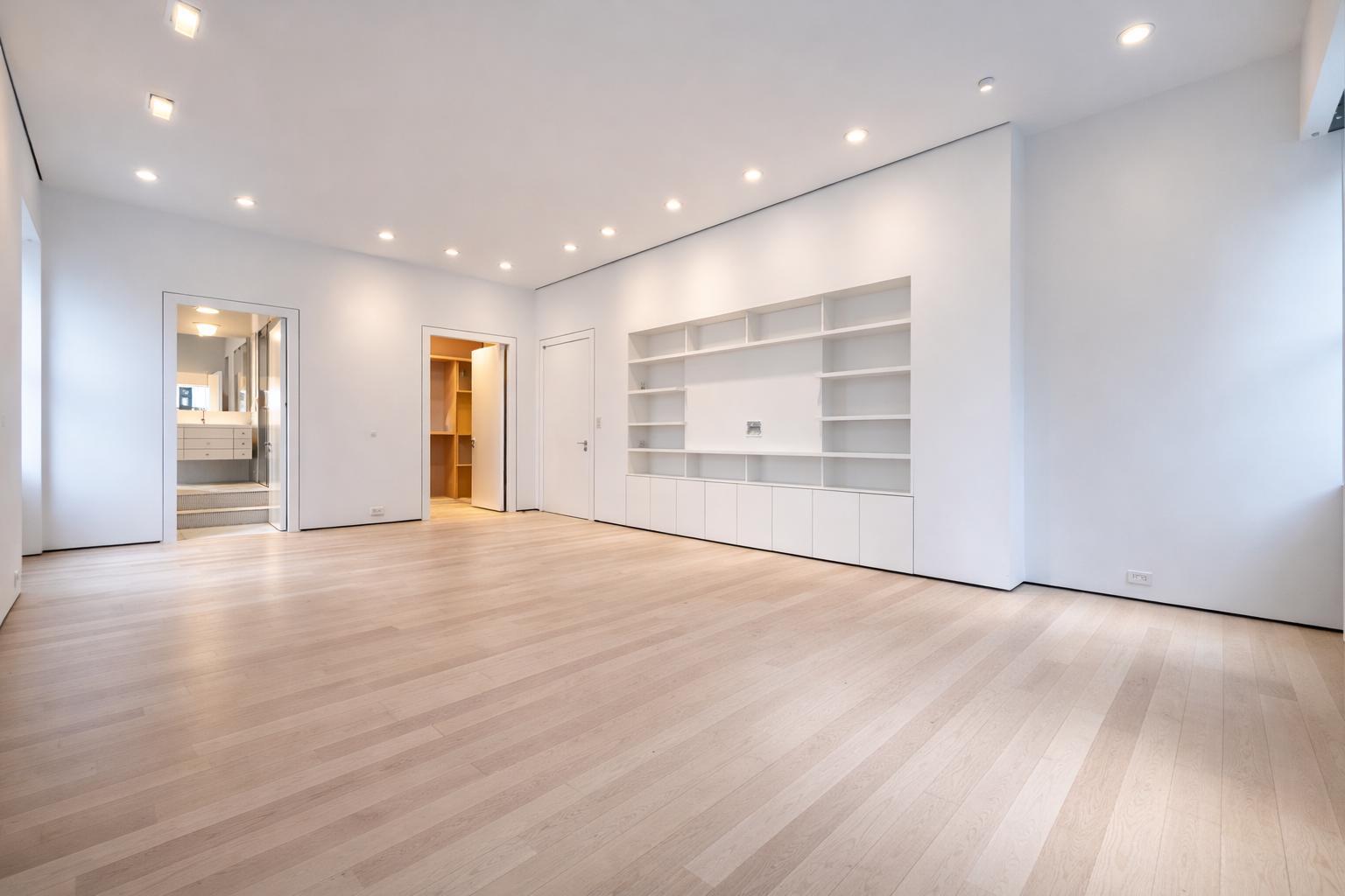 Building Photo - 54 Bleecker St