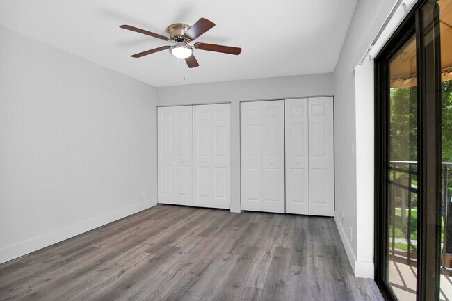 Building Photo - 8050 Severn Dr