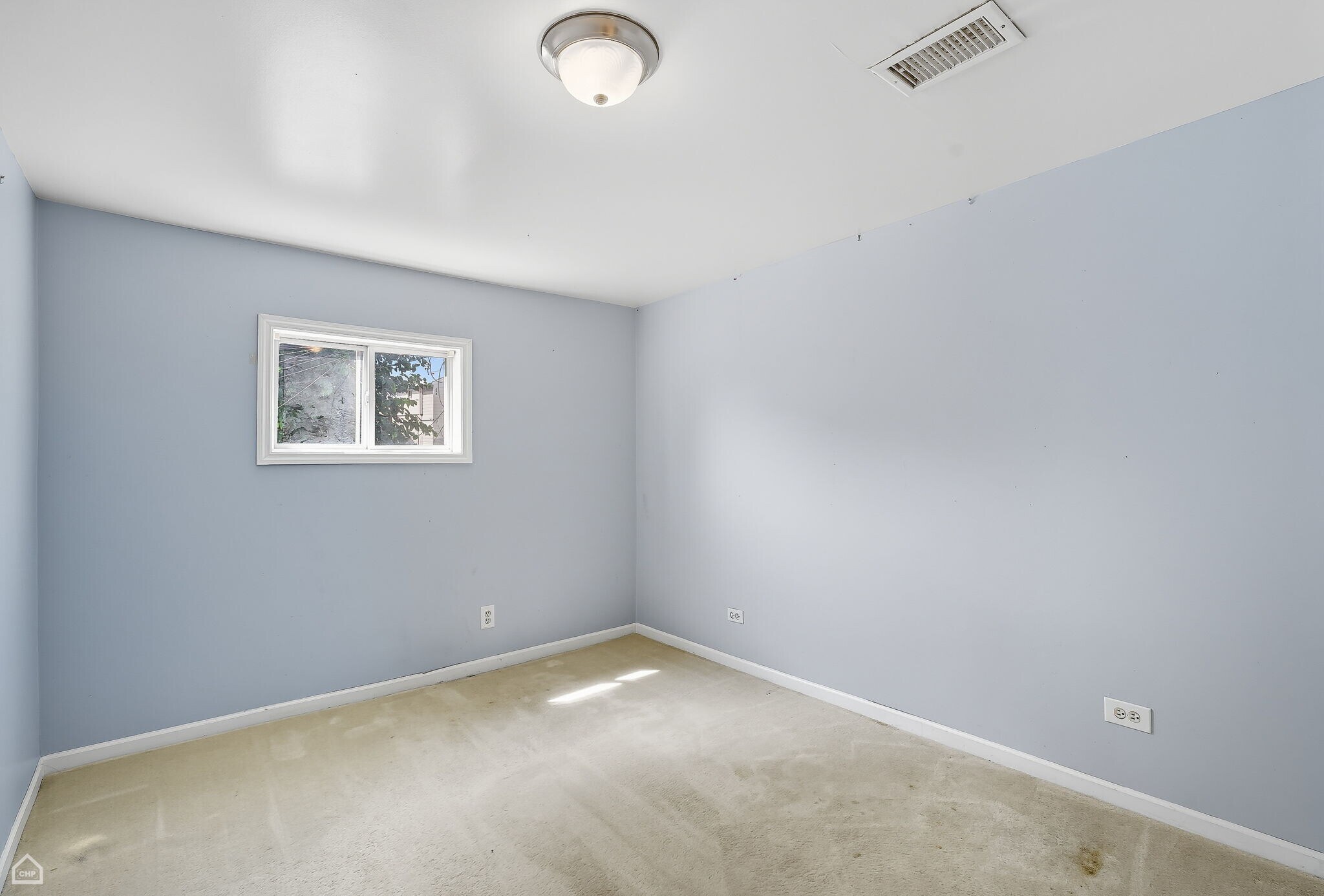 Building Photo - 3709 W Potomac Ave