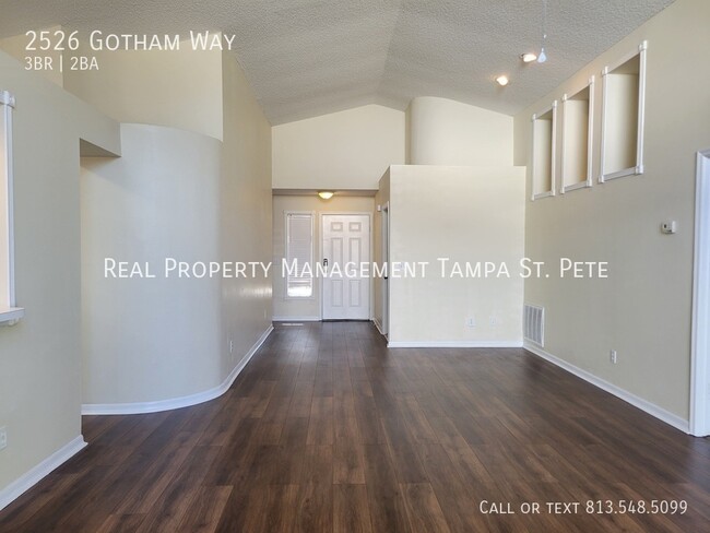 Building Photo - ***AVAILABLE FOR IMMEDIATE MOVE IN***