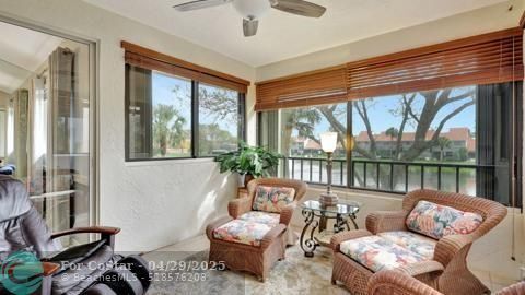 Building Photo - 402 Sea Oats Dr