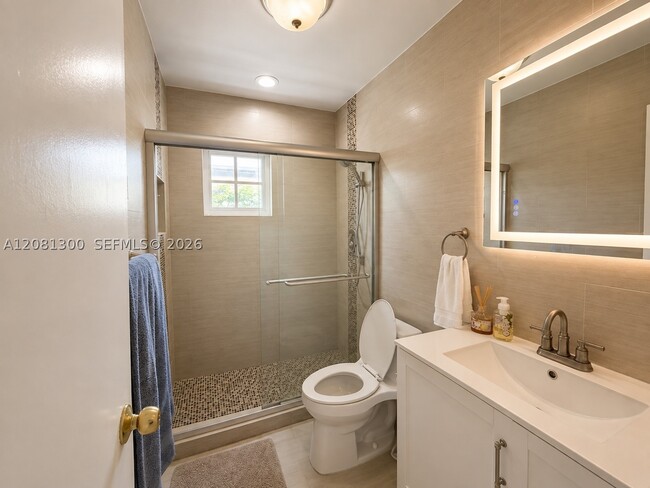 Building Photo - 2245 SW 62nd Ct