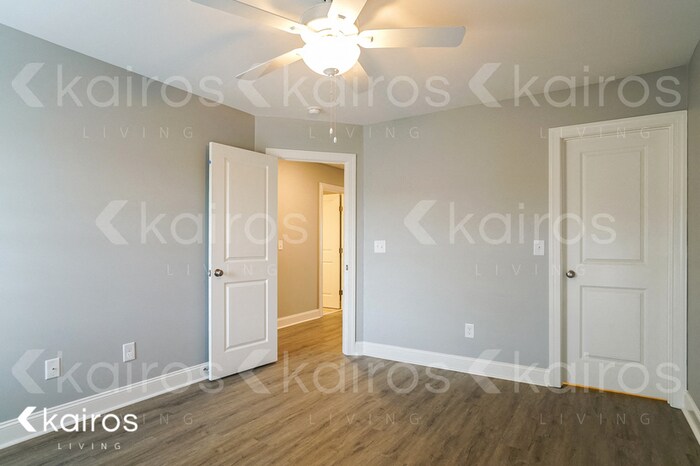 Building Photo - 3709 Oak Leaf Wy
