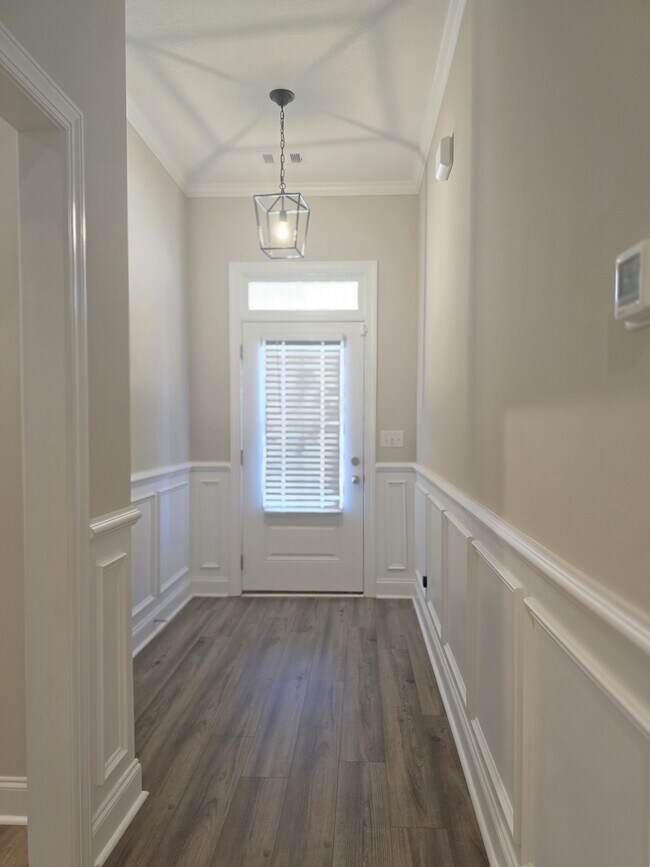 Building Photo - 7510 Paisley Cir